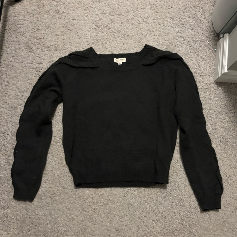 Chic Crew Neck Sweater